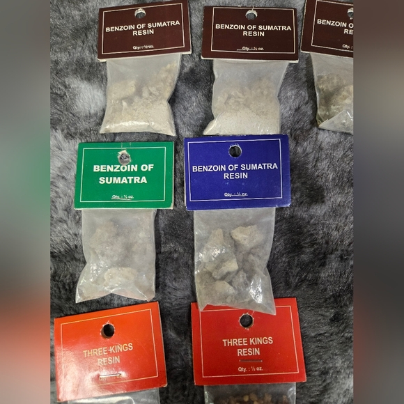 Inscense Resin Collection - Assorted - Picture 3 of 6